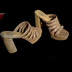 Vince Camuto platform Sandal 5 in heel.